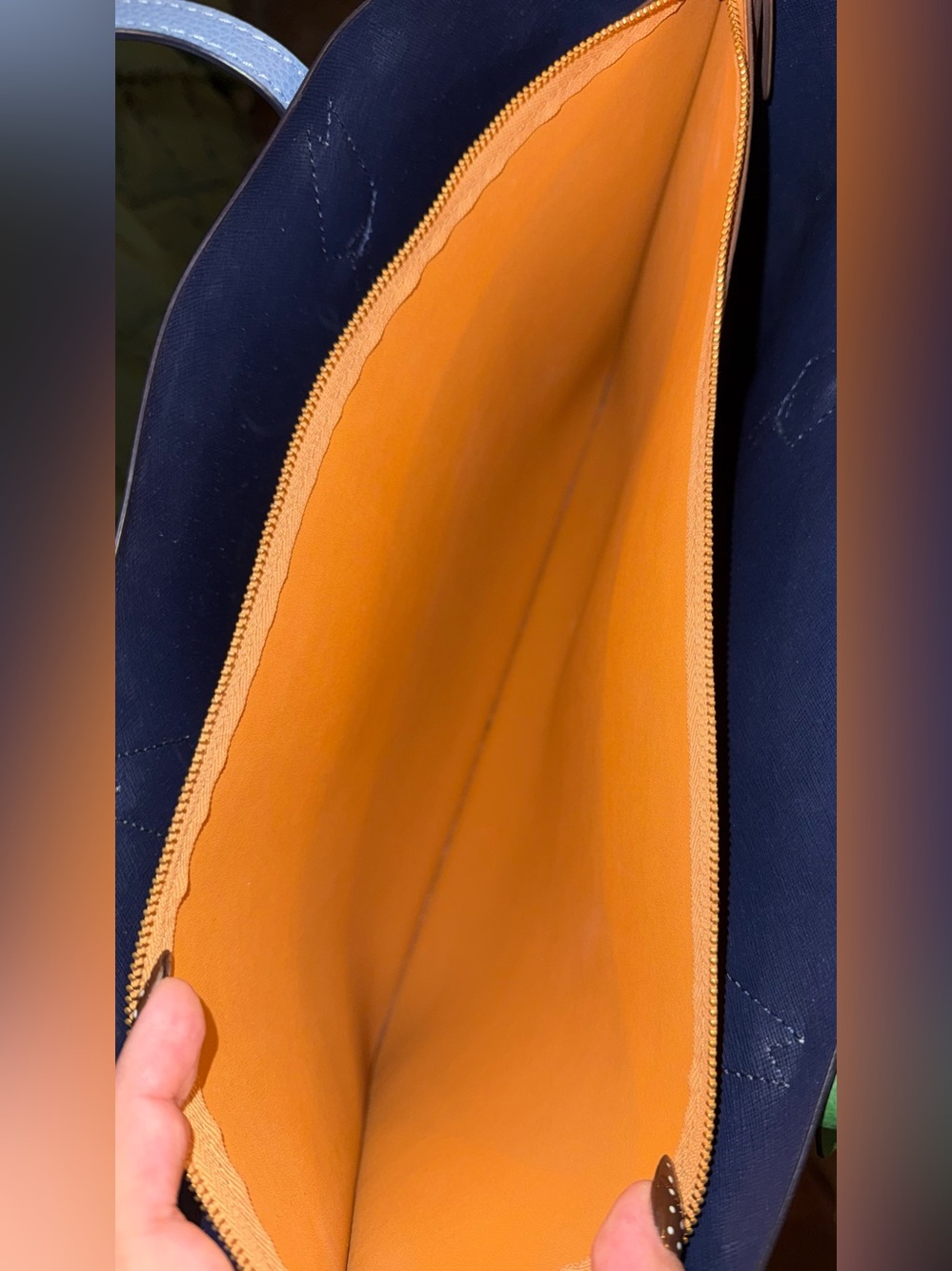 Tory Burch Perry Tote - Bluewood - Picture 5 of 9